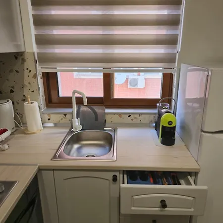 Apartman Myslym Shyri Cozy Lovely Orange