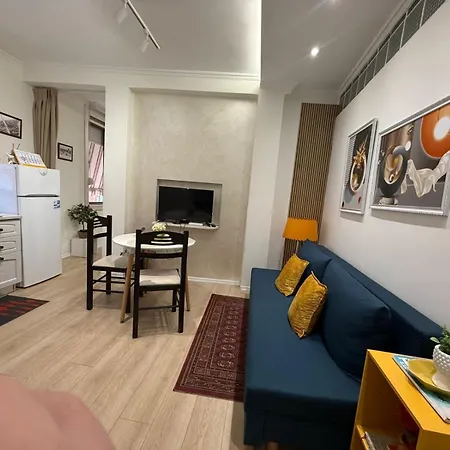 Apartament Myslym Shyri Cozy Lovely Orange *
